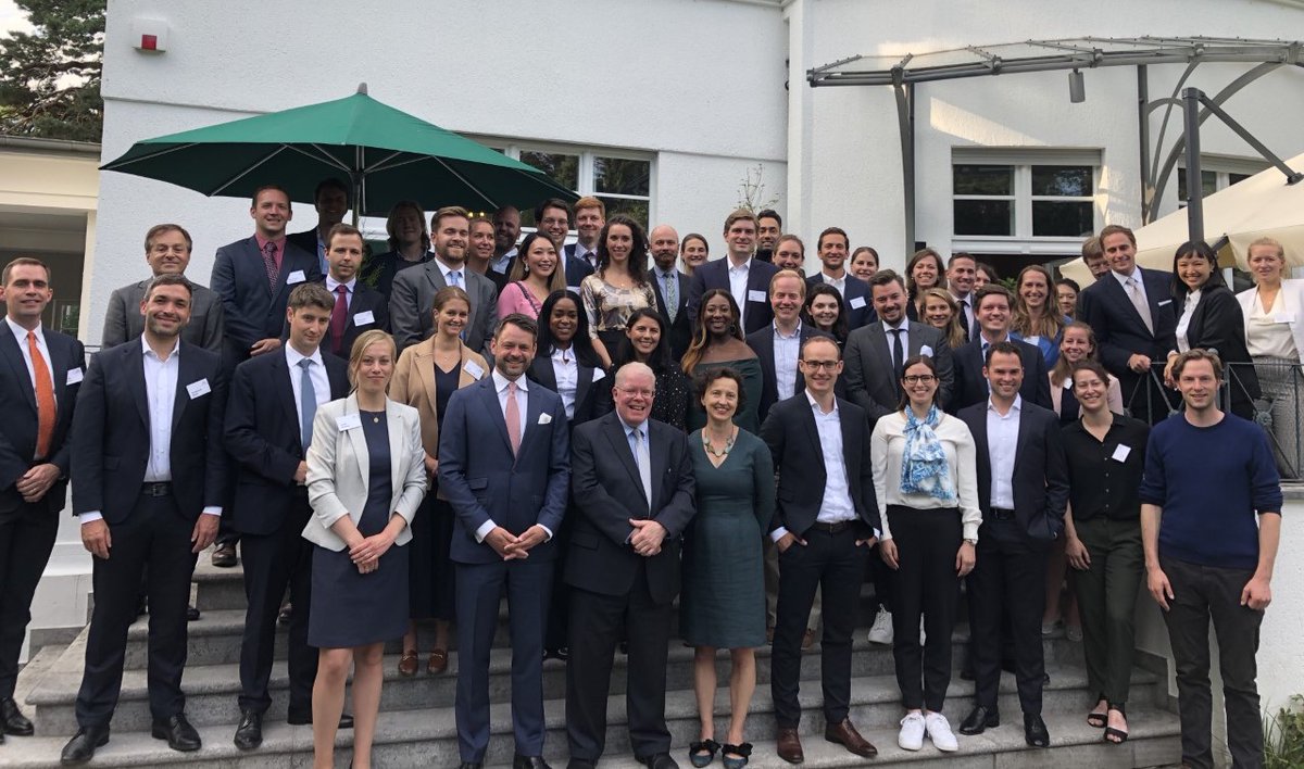 Chargé d'Affaires Clark Price was thrilled to host a group of German and American young leaders from @atlantikbrueke and discuss their ideas on building a strong future for the transatlantic relationship.