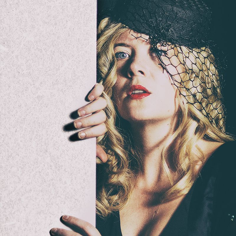 BlackBoxLive_AU's tweet image. The Girl Who Jumped Off The Hollywood Sign
 
@JoanneHartstone is Evie Edwards - the girl who has only ever wanted to be a star. Solo theatre show exploring the human cost of fame.
 
★★★★★ The Advertiser
WINNER ‘Made In Adelaide’ Award – Adelaide Fringe 2017
 
#TweetTheMedia