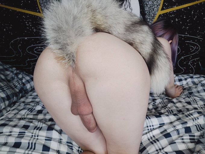 1 pic. My new pinned post :3

OnlyFans: https://t.co/tUz434efft
ManyVids: https://t.co/GSPrghXUpi
Chaturbate: