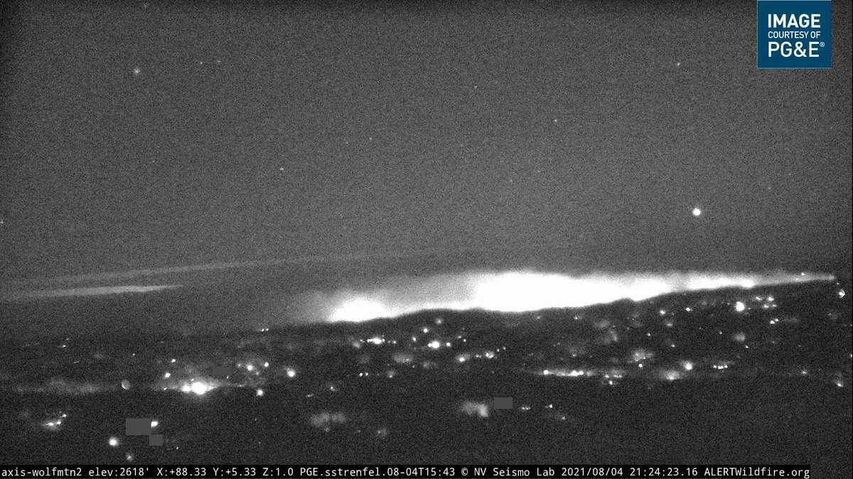 CAFireScanner's tweet photo. #RiverFire (#Colfax, Placer/Nevada Co) - There is now an evacuation map that can be viewed for Placer Co evacs only. Fire continues to be held @ Hwy 174 & crews continue to work in between structures per radio traffic slightly earlier.
Map > https://t.co/ENTdUSUntt https://t.co/zBXzneZSoD