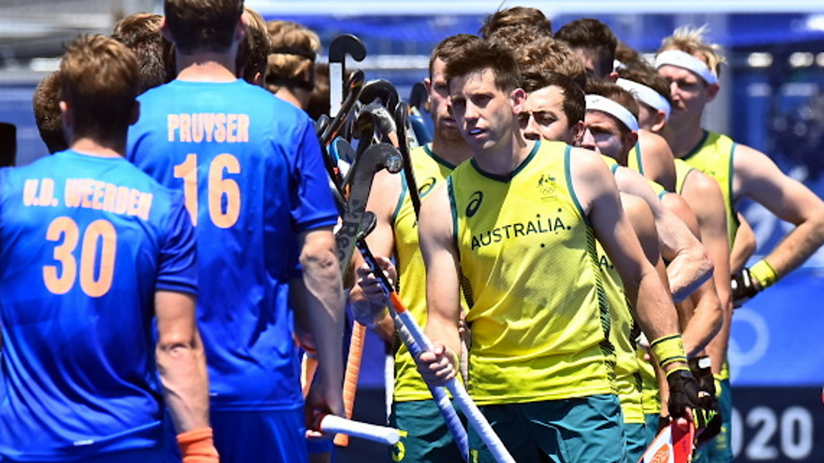 “15 years this bloke has been trying to get to this stage and I’m stoked a legend of our game gets the chance to play in an Olympic Final.” @knowlesy09 on our games record holder and inspirational leader Eddie Ockenden. Here we go! #PrideoftheKookas @FIH_Hockey @AUSOlympicTeam