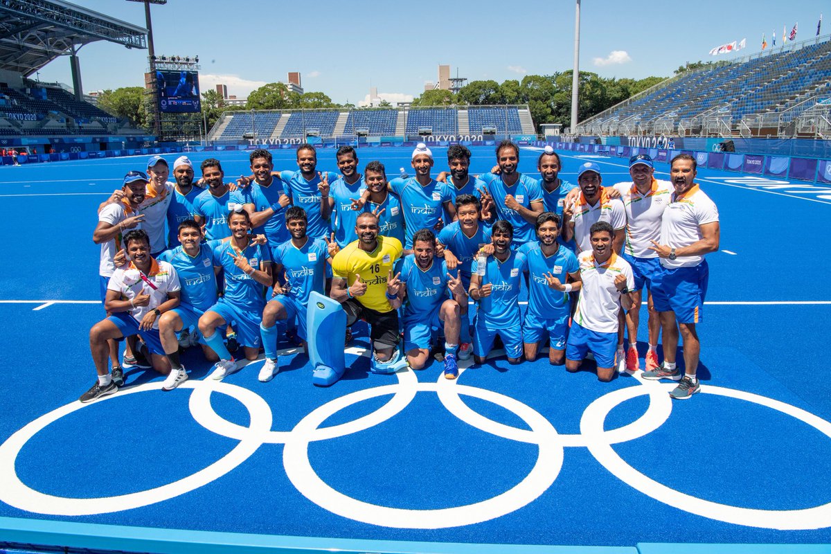 ChennaiyinFC's tweet photo. History made after 4️⃣1️⃣ years 😍

Congrats on this sensational victory, @TheHockeyIndia 🥉

#Tokyo2020 #Olympics

📸 - Hockey India https://t.co/DkcZvOgfrl