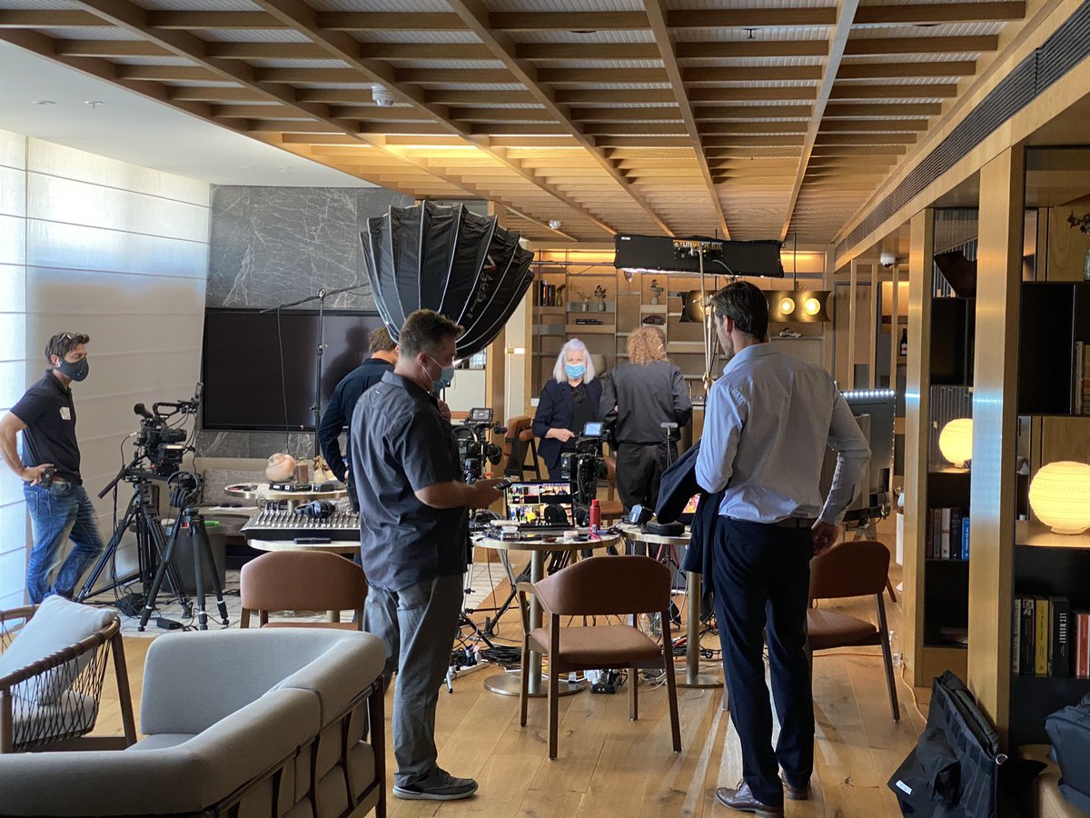 markstickells's tweet image. It was very cool experience filming @HPE’s Customer Conversations series in Perth - here’s some behind the scenes shots with @carnegieclean CEO @NERA_CEO @PawseyCentre @HPE_labs 🎬

#renewableenergy #HPCinnovation #Collaboration hpe.com/us/en/discover…