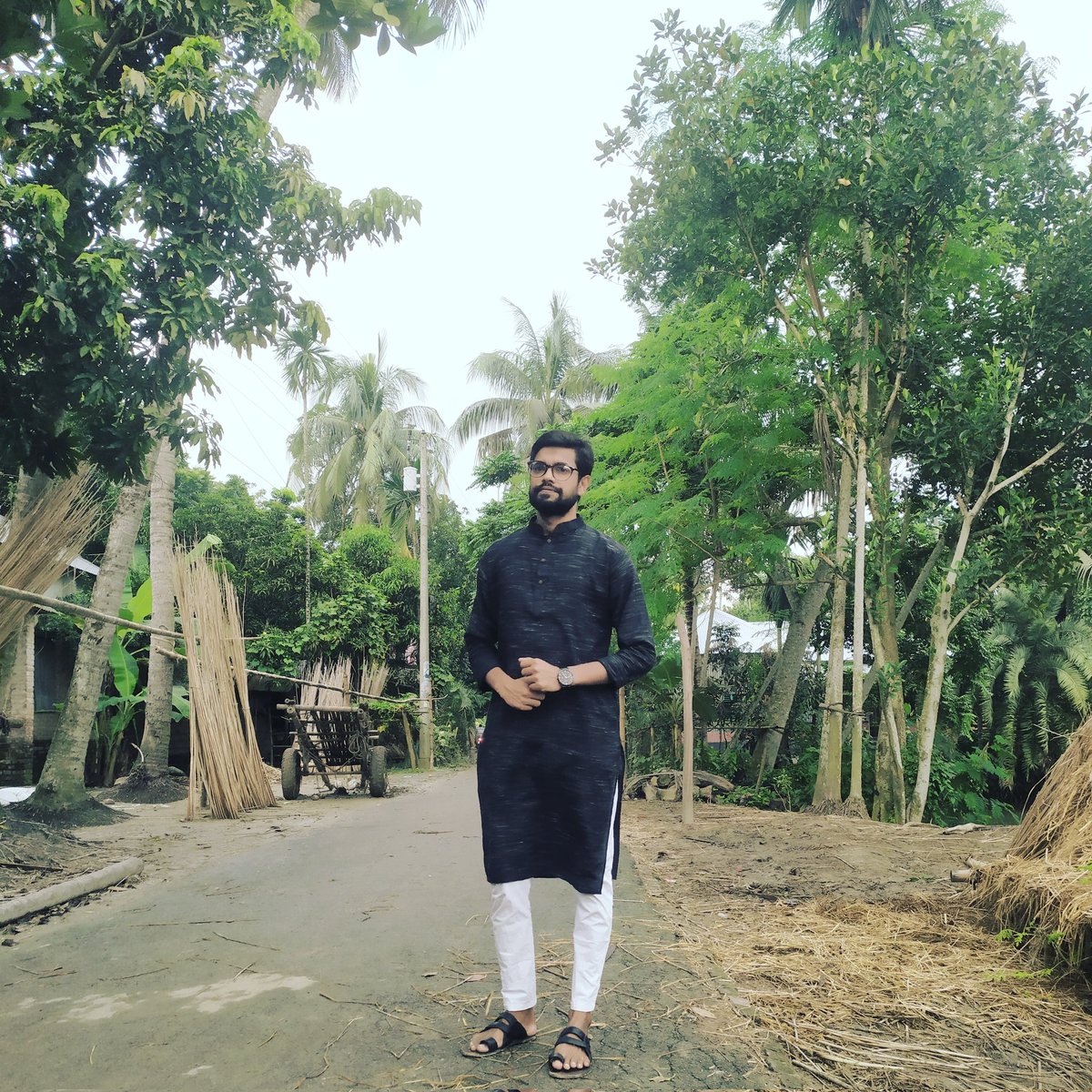 anwar752's tweet image. 