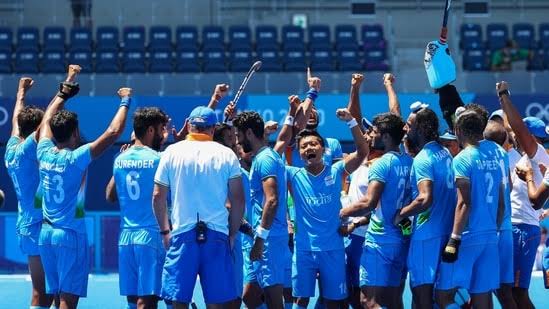 ikamalhaasan's tweet image. After 41 years, our Indian men’s hockey team script history by bringing home a medal. I congratulate our guys who have reignited our national sport with this victory. #Tokyo2020