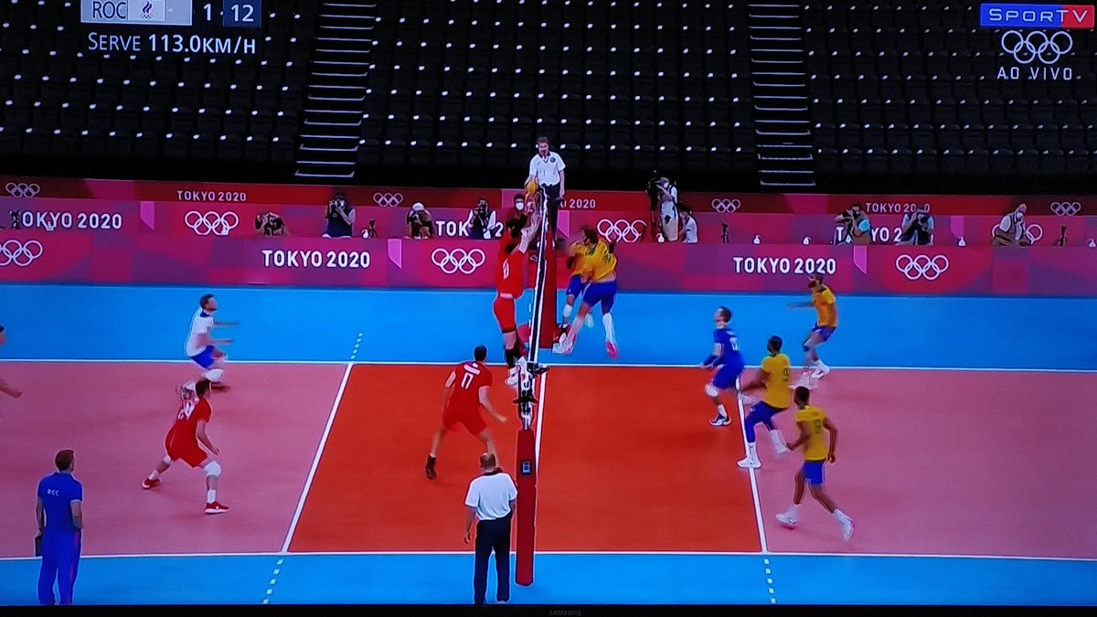 HandConcas's tweet photo. Hey @SporTV 
Aproveitando o tempo uma sugestão de pauta:

Matéria com o DJ do vôlei
🎵🎶🎶 https://t.co/8rWiFISKyn