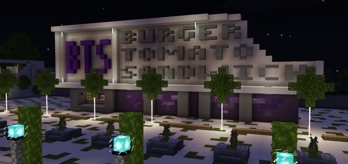 AvrinBuilders's tweet image. Chicken at Jollibee, Fries at McDonald's, Hotdog at Tutan's Hotdog, and now, Burger at the newest fastfood restaurant in NBD Plaza in Avrin, BTS or Burger Tomato Sandwich! 🍔

#AvrinHeritageAvBT #Minecraft #BTS