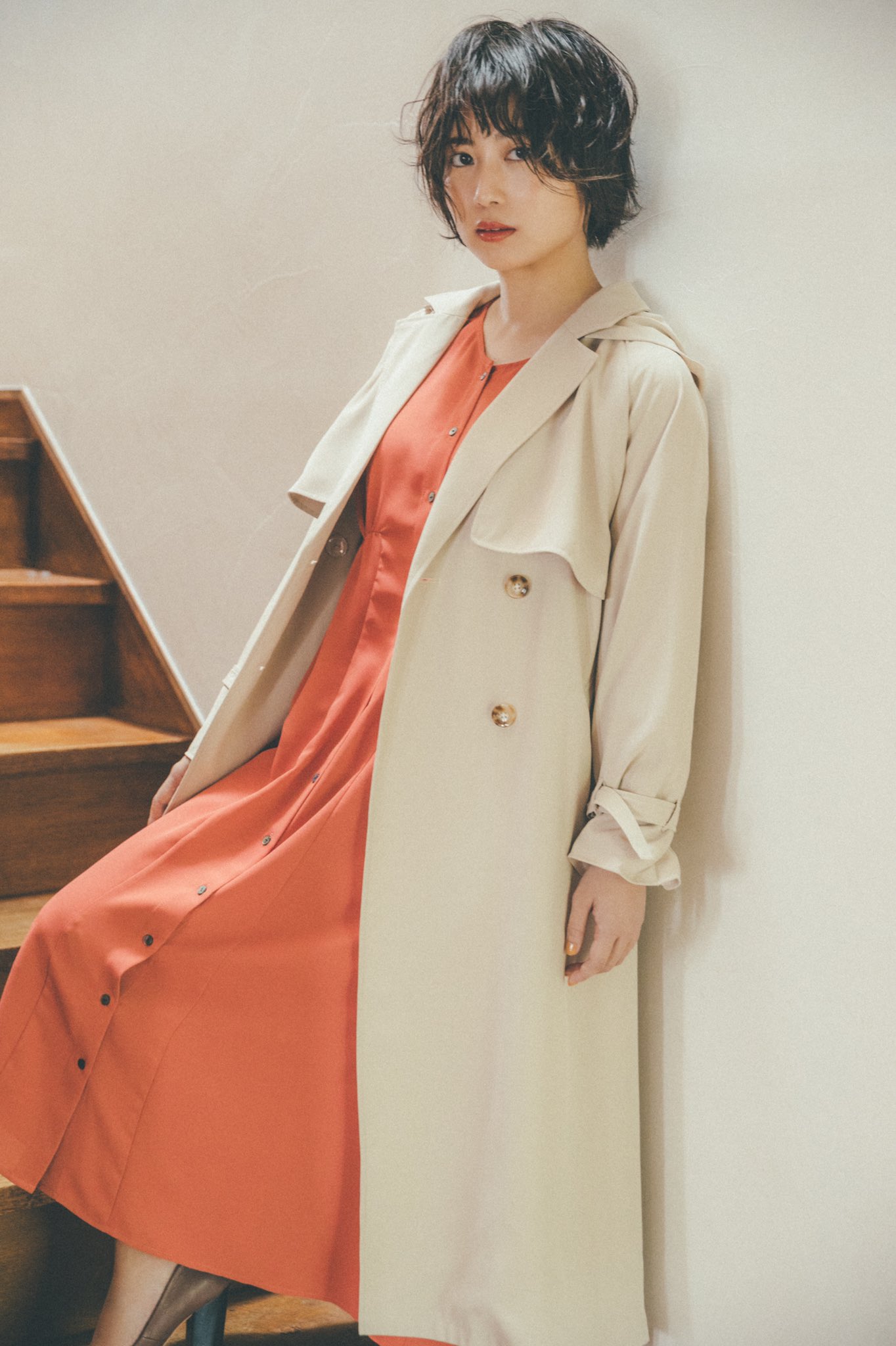 志田未来　ストッキング 