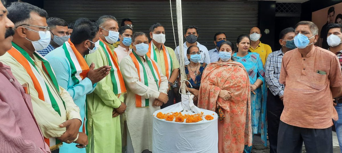 iamsatsharmaca's tweet photo. Program of Ward 30 and 31 #2Yearsof370Abrogation #NayaJammuKashmir #JammuWest
@blsanthosh ji https://t.co/wYQ4ms4Q4Y