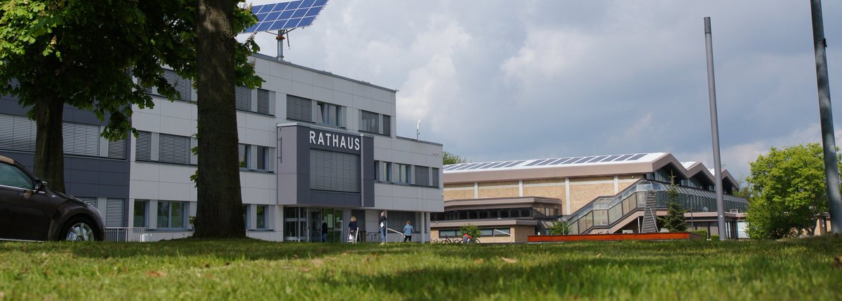 Update: Dienstag, den 17. August 2021, ist das Rathaus #Niestetal aufgrund technischer Wartungsarbeiten nur eingeschränkt erreichbar. Dies betrifft nur das Telefonnetz.
Wir danken Ihnen für Ihr Verständnis und hoffen, dass wir schnellstmöglich wieder für Sie da sein können.