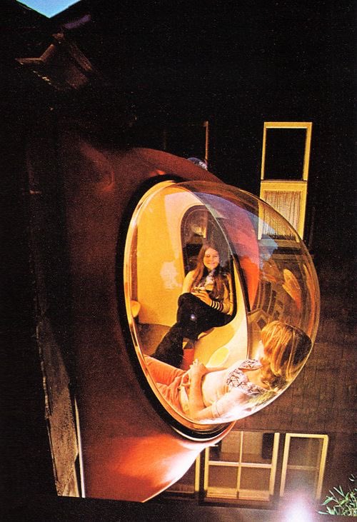 70’s interior design just made sense.