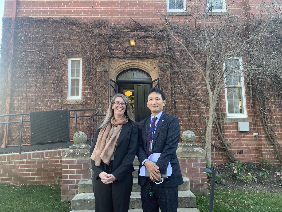 CGSAsiaEd's tweet photo. @CanberraGrammar Many thanks to the Embassy of the Republic of Korea for our recent meeting to discuss school partnerships. We also wish Ms Khan all the very best for her next year in ROK! https://t.co/ytveW4WWDC