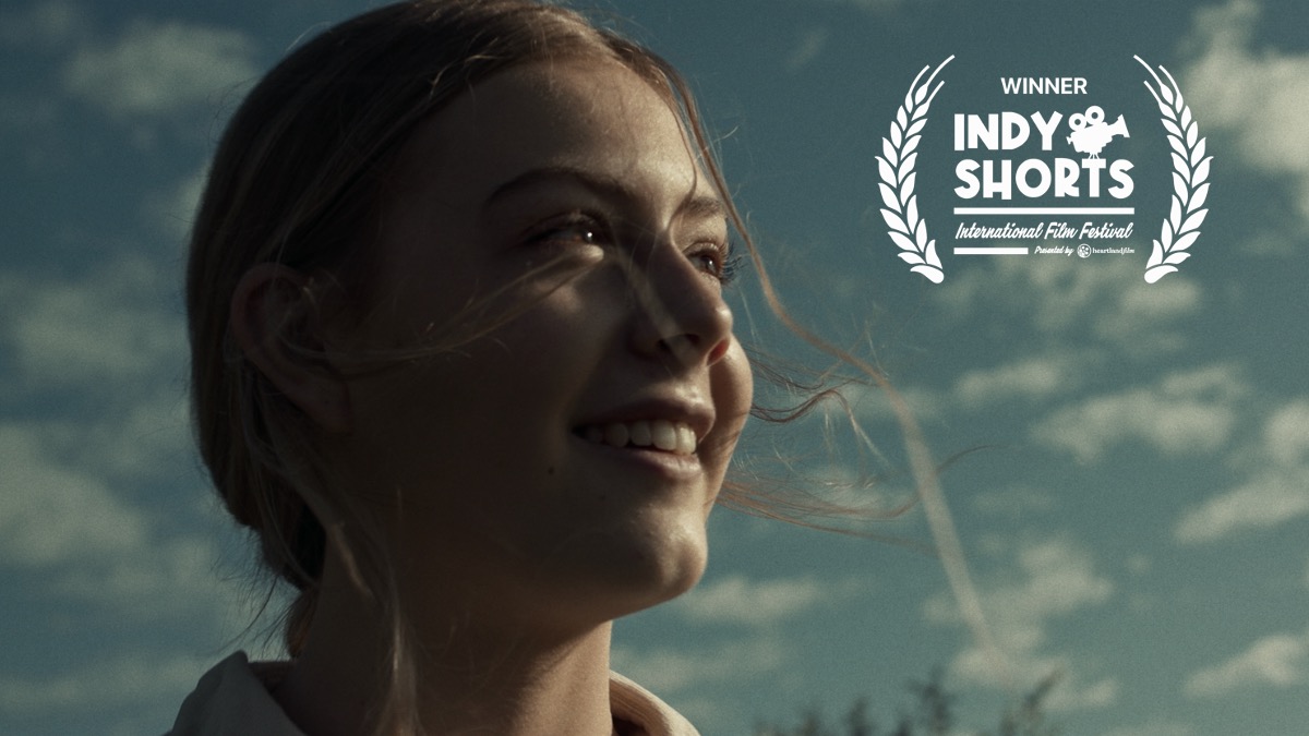 AvaBounds's tweet photo. BOOM! Well worth shouting about officially. BETH is the winner of The Academy Award®-Qualifying Indy Shorts International Film Festival @heartlandfilm  High School Narrative Award. Emily Belcher, you rocked as Beth https://t.co/WXHCwpQhM0