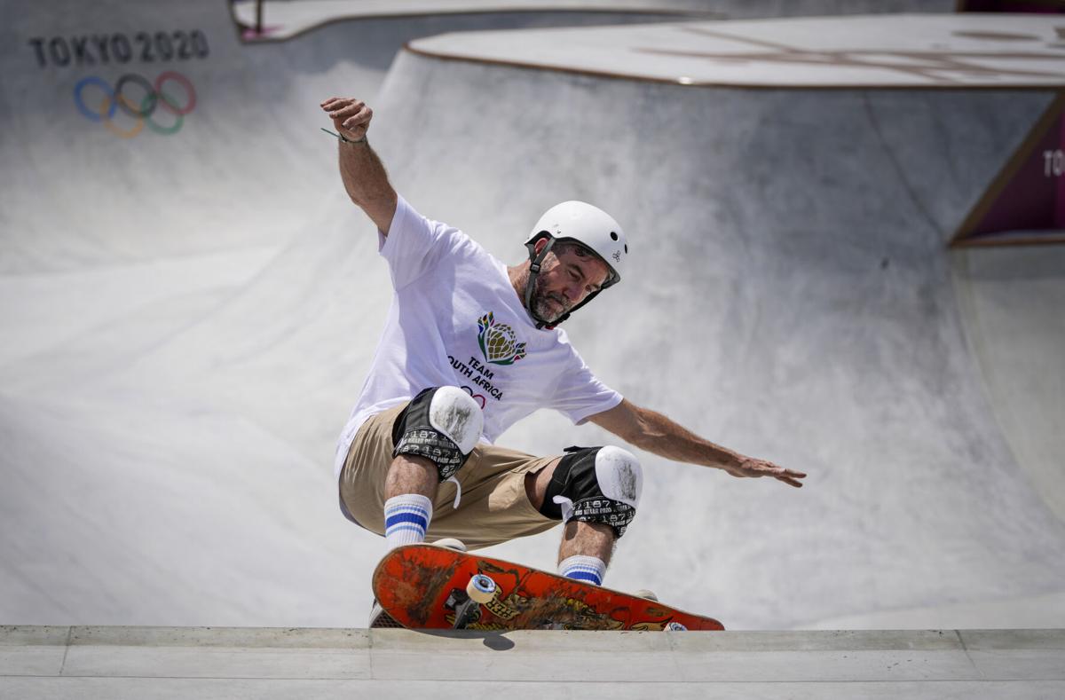 ETribuneSports's tweet photo. 'Bag of misfits': Veteran skateboarders flip out in #Tokyo
#Denmark's #Glifberg and #SA's #Oberholzer, both 46 years old, competed and enjoyed their time in the #Olympic spotlight
Read more: https://t.co/VM7CoYEchN https://t.co/Pk6CVjNVhx