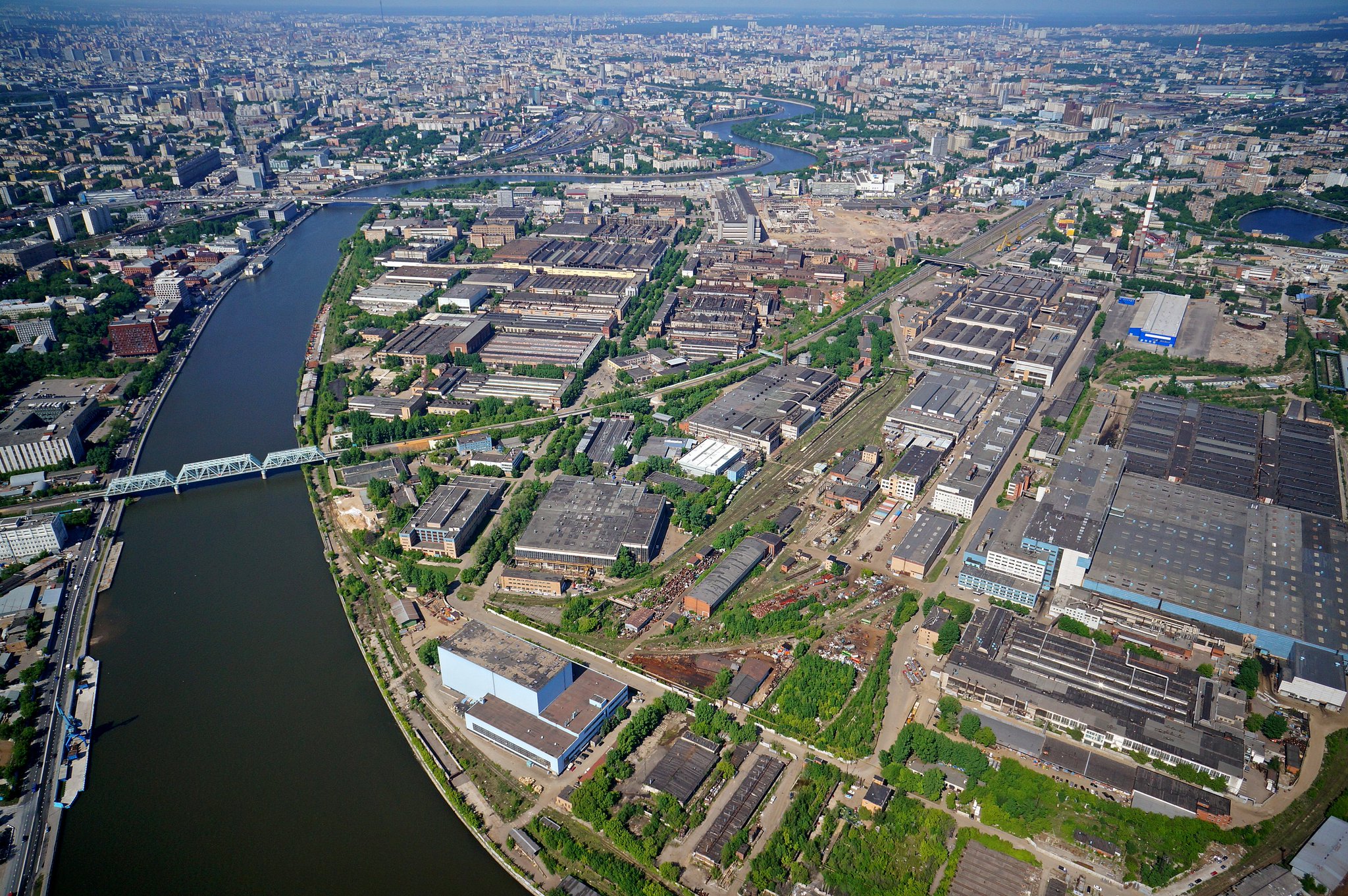 Завод ЗИЛ В Москве
