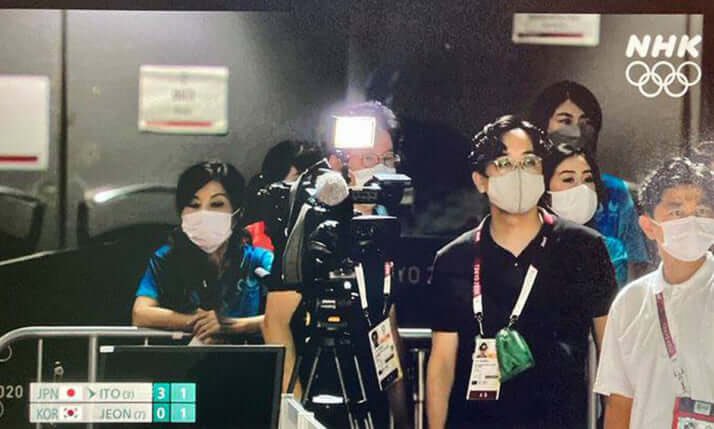 ひさまる On Twitter 伊藤美誠さんを妨害したライトの犯人は日本テレビの スッキリ とのこと この人達は指摘されても謝罪することもなく偉そうな態度 スッキリ はずっとオリパラ反対の立場で有観客はあり得ないと主張していた番組 ワイドショーが選手を妨害