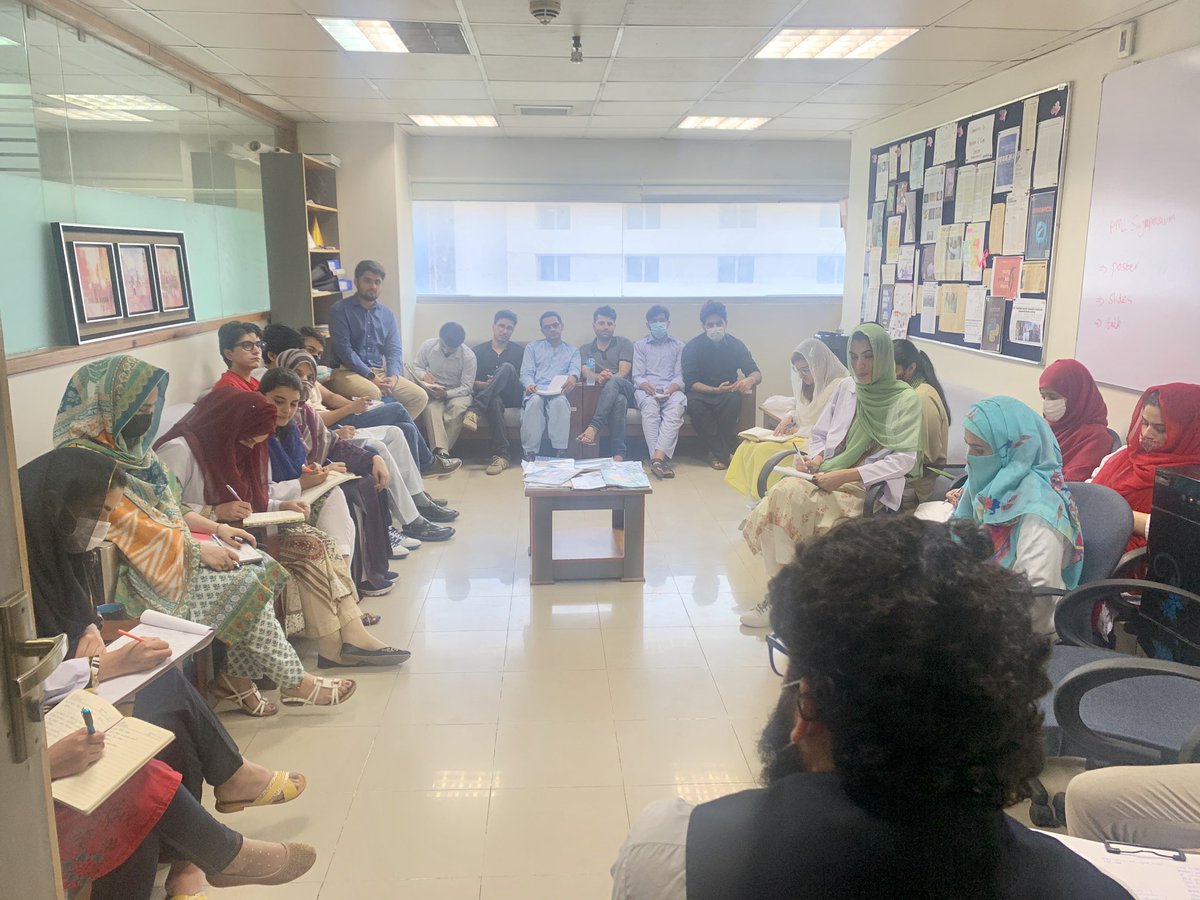 pmlabpk's tweet photo. We are a growing Lab of millennials &amp; our PI ensures we celebrate science together! Here @esepzai is sharing the recent @DeepMind unveiling of #alphafold, a game changer in understanding 3D protein structures. A great example of the benefits #AI can bring to #biology &amp; #medicine https://t.co/zx2LmMaLZ2