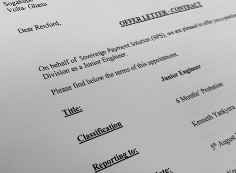 ____Fafa's tweet image. Bro herh !!! Junior Engineer 🎉🎉