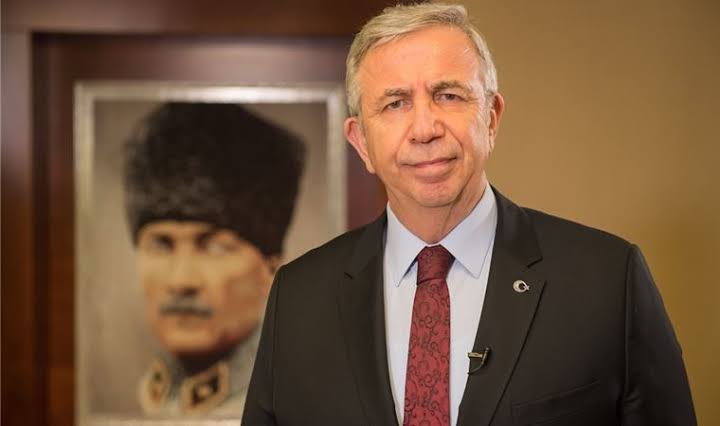 Milyon dolarlık Ankapark’a inceleme yapamayanlar Mansur Yavaş hakkında inceleme başlatmış.

Korku dağları aşmış Başkan, arkanda koca bir millet var senin✌🏻💙