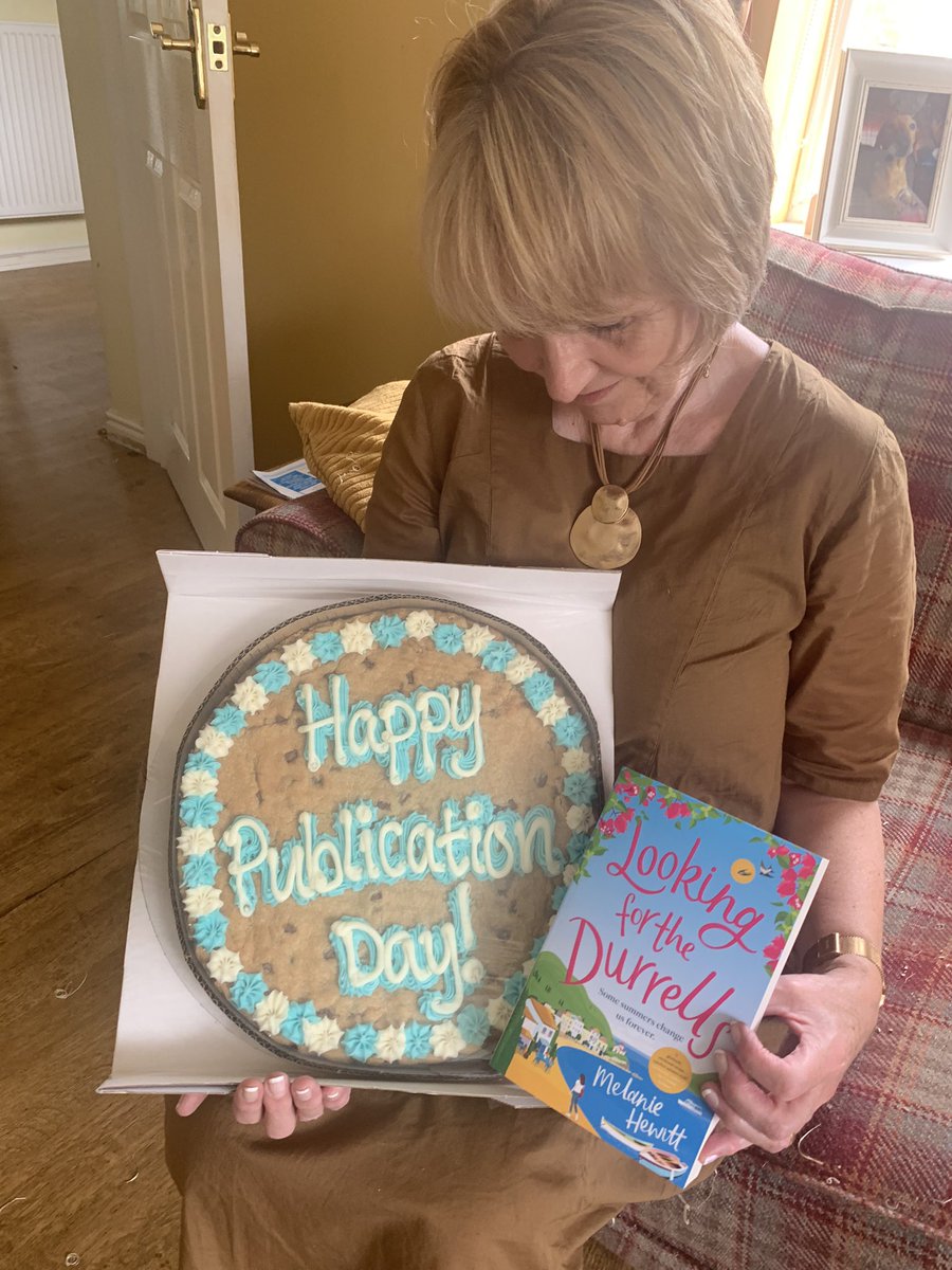 LizzyHewitt98's tweet photo. Happy Publication Day Mum! @MelanieHewitt61 
We’re all so proud of you 🤍
Looking For The Durrells is out now!! ✨ @HarperInspire https://t.co/yBDpl0sorc