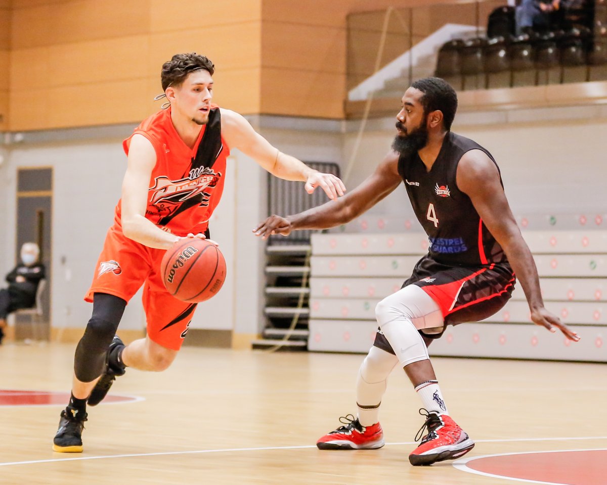 📸 Max from behind the lens.

#KestrelsFamily #WelcomeMax