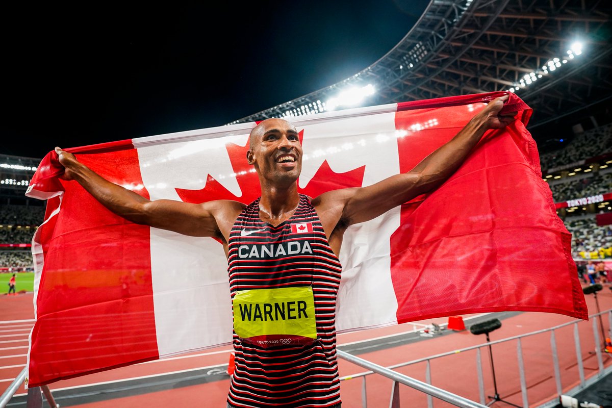 Performance of a lifetime, <a href="/DamianWarner/">Damian Warner</a> 🥇🇨🇦

#TeamCanada