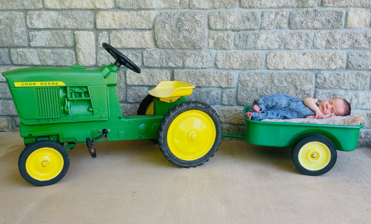 Trevshep3's tweet photo. I hope he likes my first tractor as much as I did https://t.co/jNu62R6KxJ