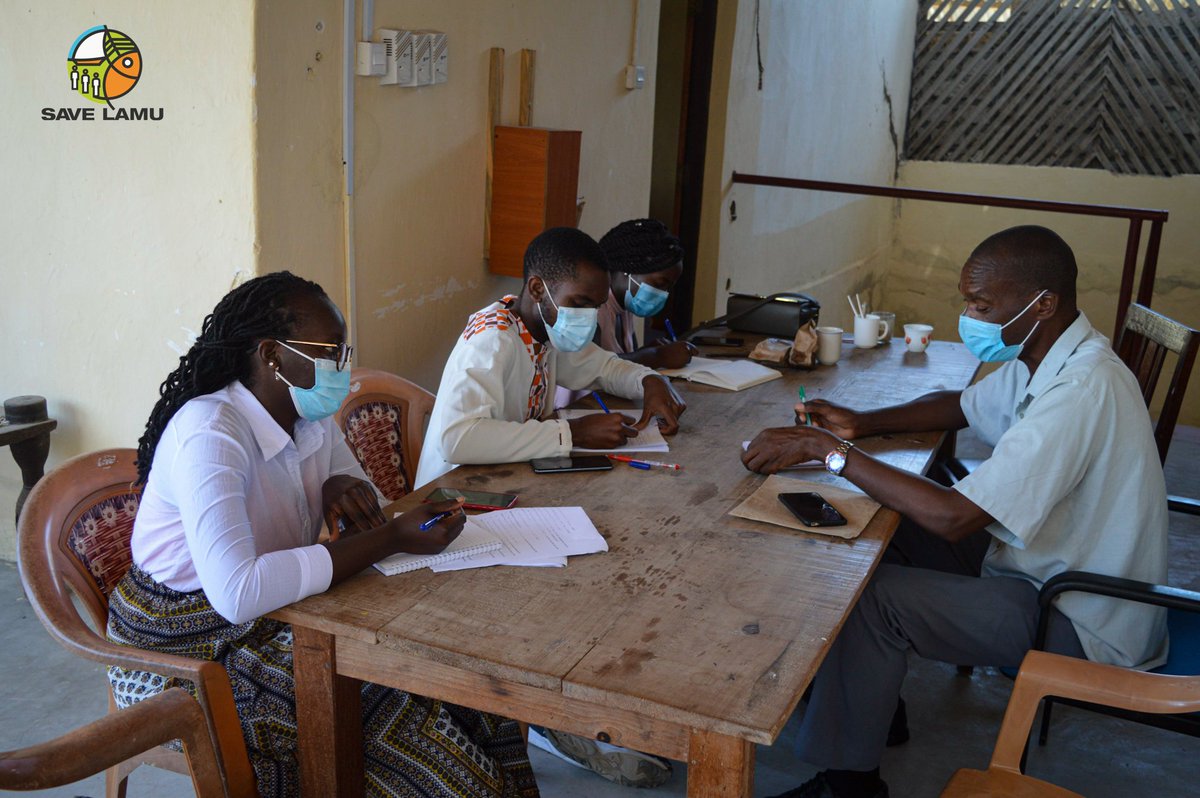 realio_netwcrks's tweet photo. Today @KenyattaUni School of Law and @KAS_law interviewed, mainly, relevant government agencies in Lamu, involved in the LAPSSET project, in relation to studying @savelamu's LAPSSET case on access to justice @kingori_prince @NyabiraBen @chiruwambiri @t_milej @KeForestService https://t.co/XhL012DGaV