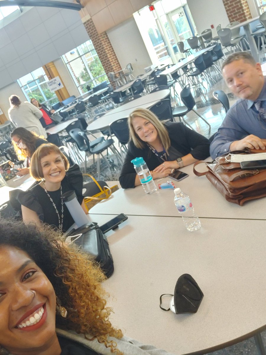 Mrs_Baret's tweet photo. #EEE2021 @MHES_Eagles https://t.co/Vwsu70Iy3y