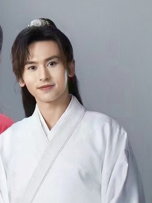 #ZhouZishu  #WordOfHonor  #张哲瀚 #zhangzhehan

TWO PHOTOS YOU HAVE NOT SEEN BEFORE!

Ah Xu in black and Ah Xu in white!

Cr:菩提老祖 and 韩英竟是我自己