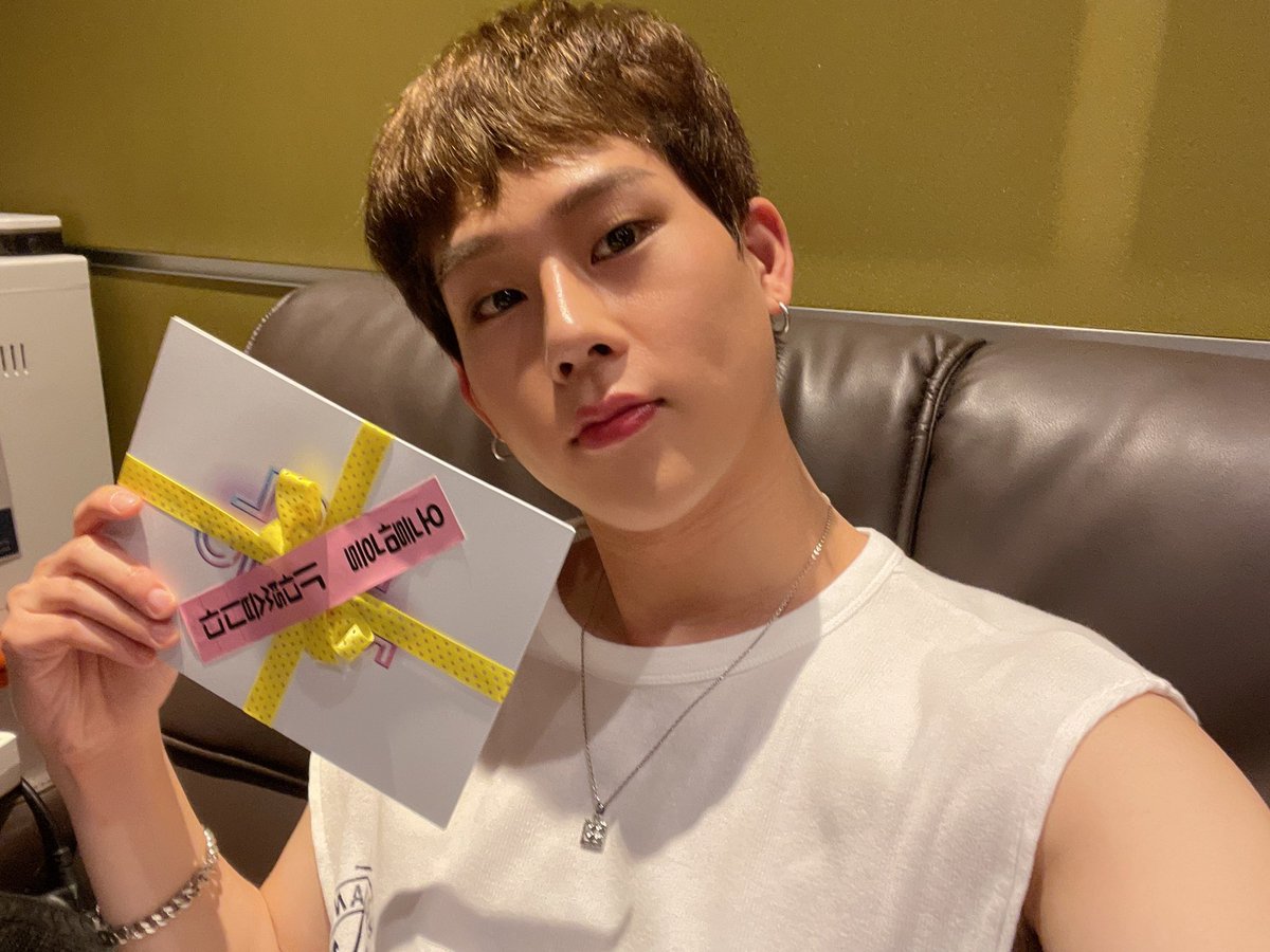 아이돌라디오 많이 사랑해주기 
오늘은 조금 고독했지만 괜차나 자기가 함께 하니까
❤️ #주헌