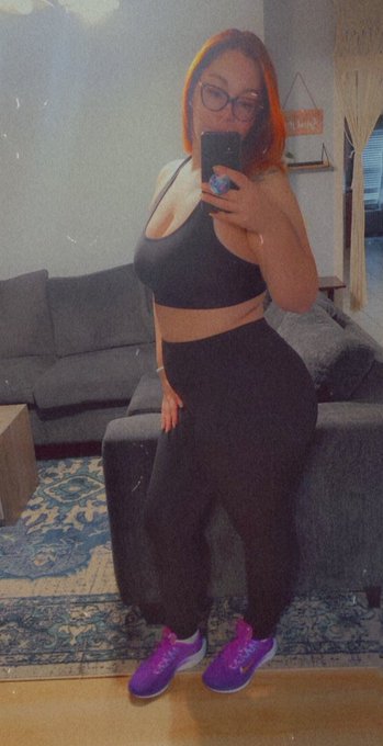 Happy thick thigh Thursday! Let's get this  money baby 😘 https://t.co/YOkhokgvHc<a href="/tag/thick"class="tags"><span>#thick</span></a><a href="/tag/curvygirl"class="tags"><span>#curvygirl</span></a><a href="/tag/girlswithglasses"class="tags"><span>#girlswithglasses</span></a>