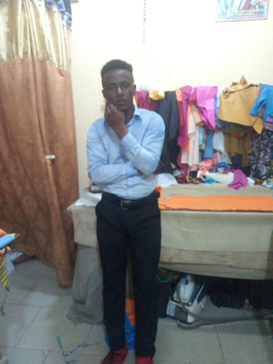 JDrybone's tweet photo. No Matter How Much It Hurts Now, Someday You Will Look Back And Realize Your Struggles Changed Your Life For Better.
#DRYBONE
#TrowBackThursday
#Godisthereason
#Peaceofmind https://t.co/iJT6vaoezZ