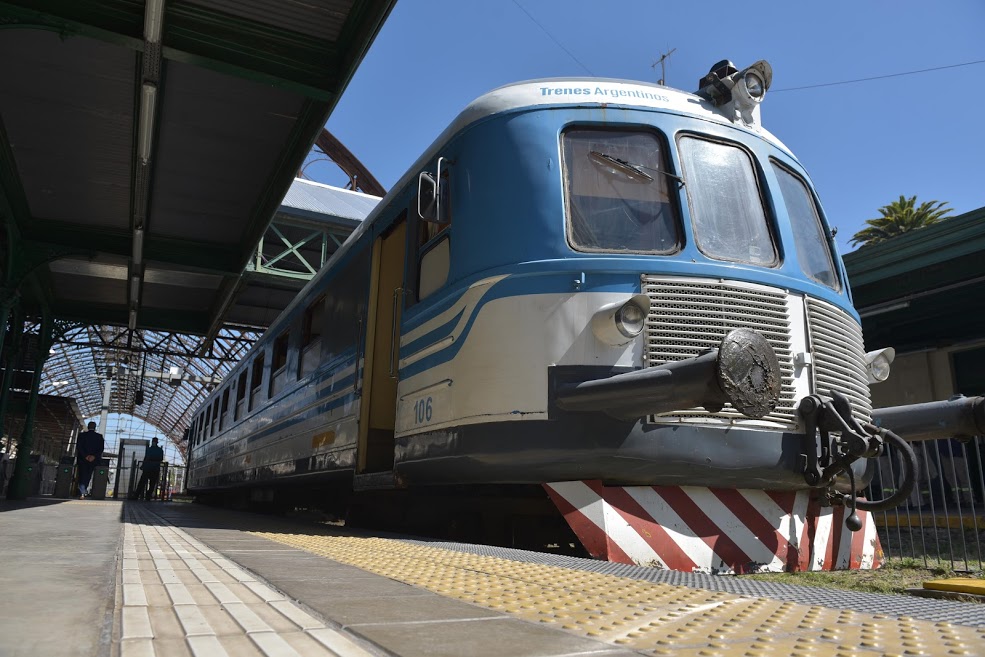 ElConstructorAR's tweet image. Se #presentaron 5 #ofertas para #obras de #extensión del #trenuniversitario en #LaPlata
@trenesarginf @MartinMarinucci
 bit.ly/3fy6pQE