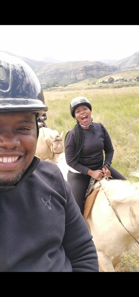 og_papi's tweet photo. If tjhatjarag was a person 😂😂 after she didn't wana ride! #ThrowbackThursday #Tbt  ❤️
#BlackLove #thursdayvibes https://t.co/bUgLjheFiK