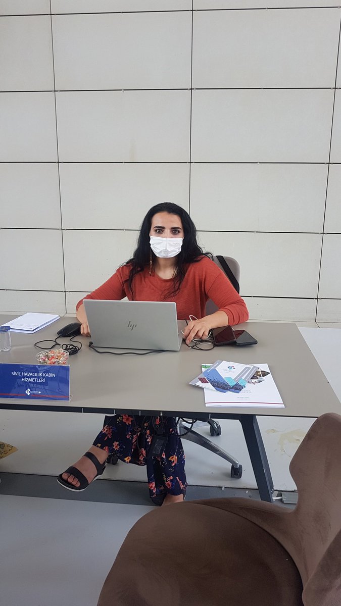 Hasan Kalyoncu Üniversitesi tercih ve tanıtım günleri başladı, MYO Sivil Havacılık Kabin Hizmetleri programı hakkında bilgi almak isteyen gençler alanında deneyimli ve uzman hocalarımız sizleri bekliyor.<a href="/hkunv/">Hasan Kalyoncu Üniv</a> <a href="/TurkayDereli/">Türkay Dereli</a>