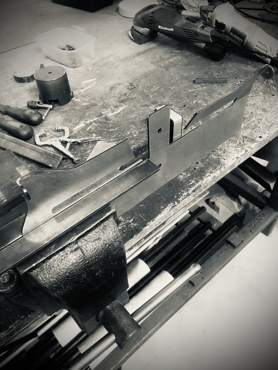Paul_DCD's tweet photo. Formed the from wing on our #LeytonHouse March F1 https://t.co/HoypCnw3tP