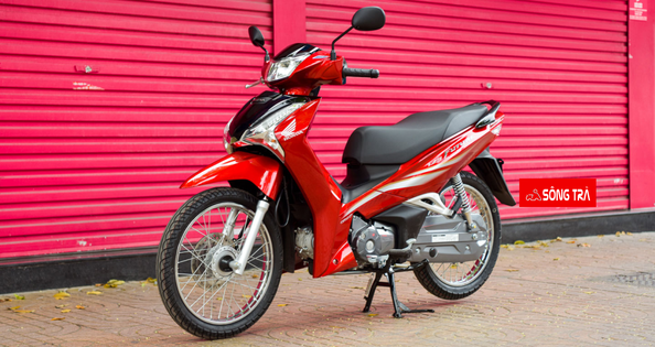 HondaSong's tweet photo. SỞ HỮU HONDA FUTURE - CHỈ VỚI 𝟐𝟗𝐊 / 𝐍𝐆𝐀̀𝐘
bạn đã có thể sắm ngay "Ông Hoàng" xe số FUTURE 125 Siêu xịn 
 #Trả_góp 👇 👇
🎯 Trả trước chỉ từ 20% _ 6 Triệu đồng
🎯 Lãi suất góp cực kỳ thấp 💪
🎯 Thủ tục duyệt hồ sơ nhanh chóng chỉ cần CMND + SHK https://t.co/Tp92eI8v1y