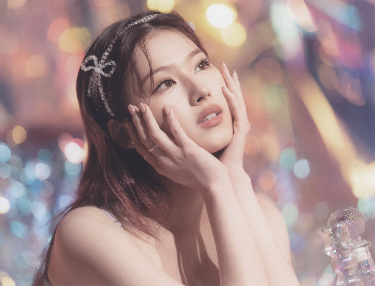 twiceサナ　MASA Sana at Lollapalooza😍😍 SO GORGEOUS💜 #minatozakisana #sana