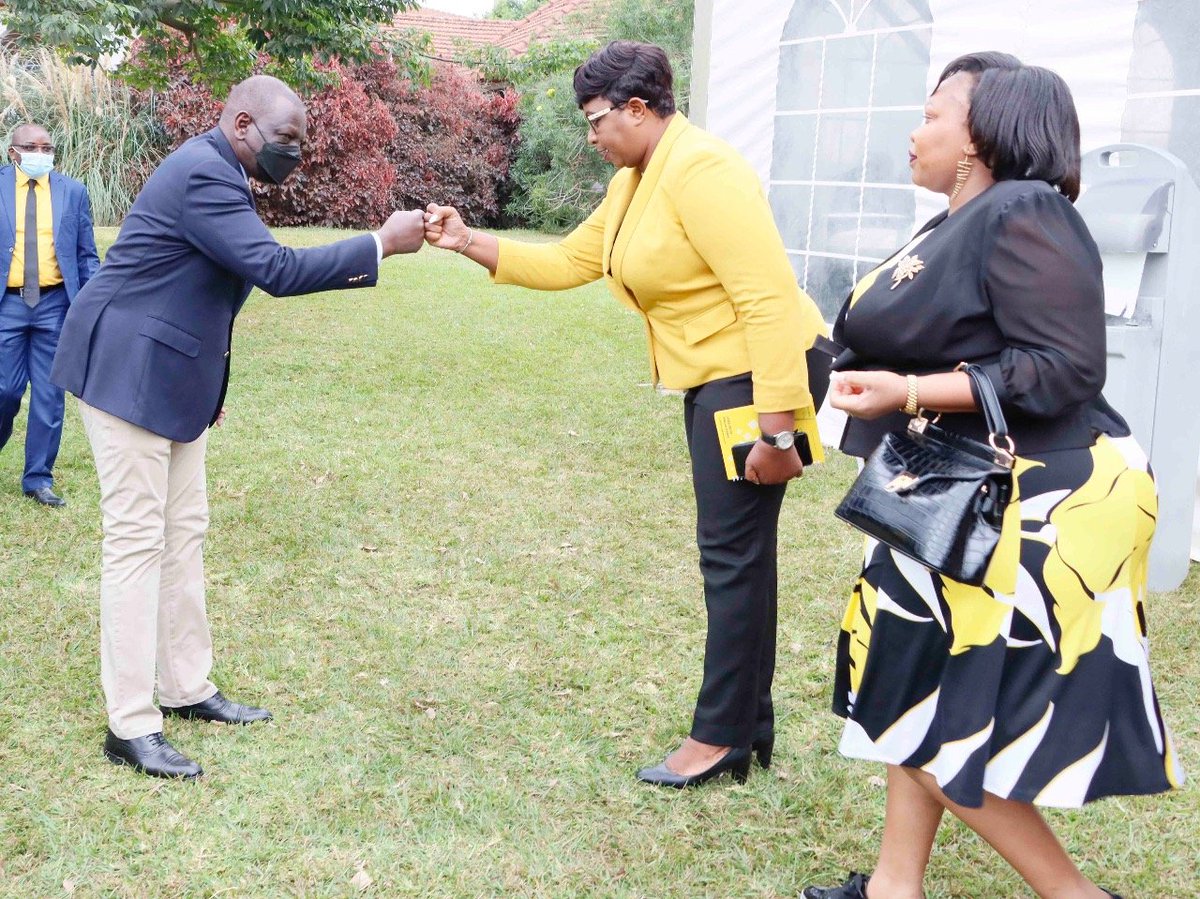 UDAKenya_254's tweet photo. Mko wapi?
Karen William Ruto Murathe #JKLive Equity Bank Philomena Njeri Grand Mullah #SympathySeekingBully Julius Yego Mombasa #545InNairobi Makau Mutua https://t.co/jb9BdWCVY8
