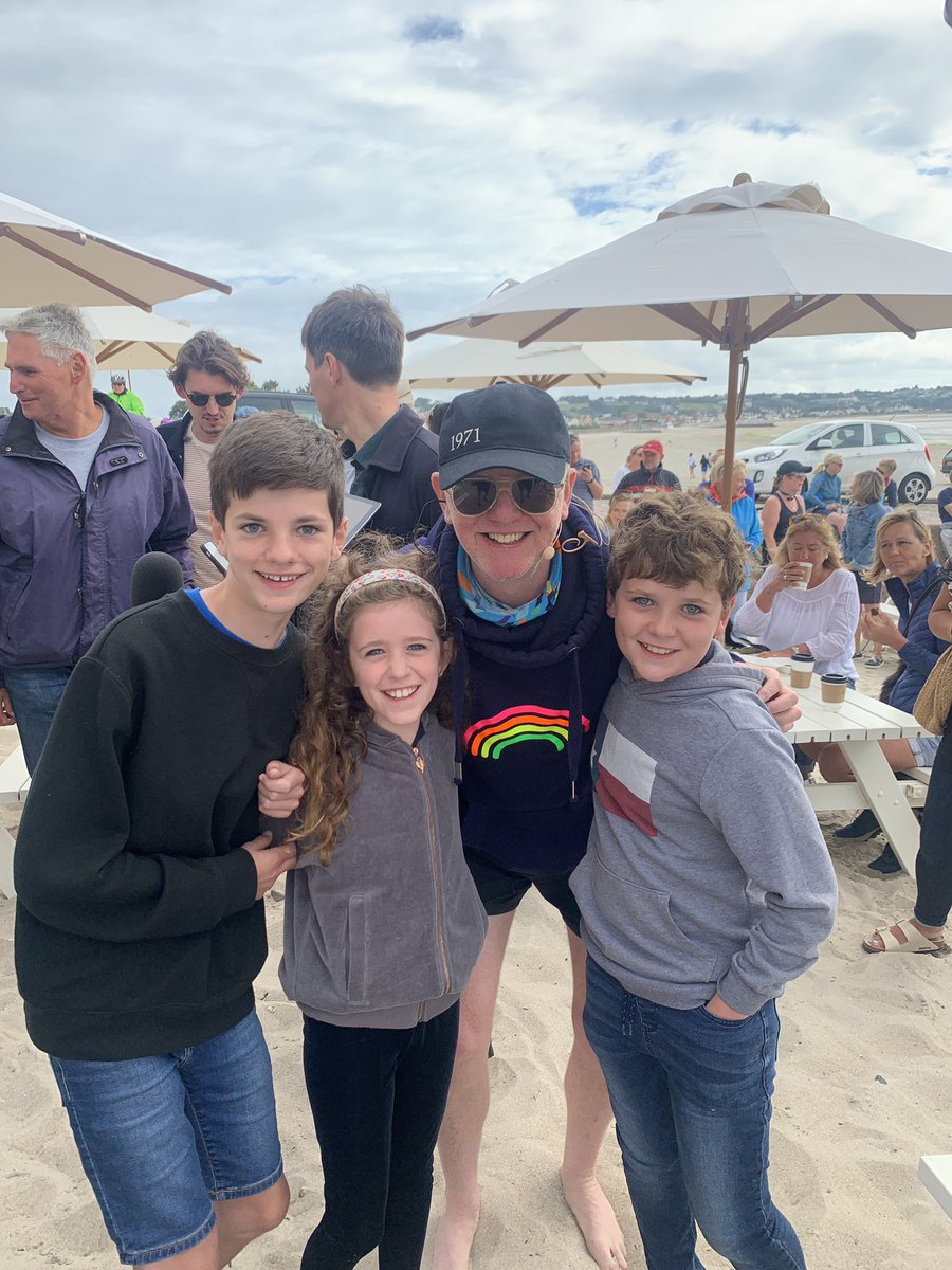 MrChilliTech's tweet image. Awesome morning listening to @VirginRadioUK live from the beach in #jersey  and meeting the team! #virginradio #nudefood over here on holidays and we listen to the show back home, love the Chris Evans morning show 😍👍👍