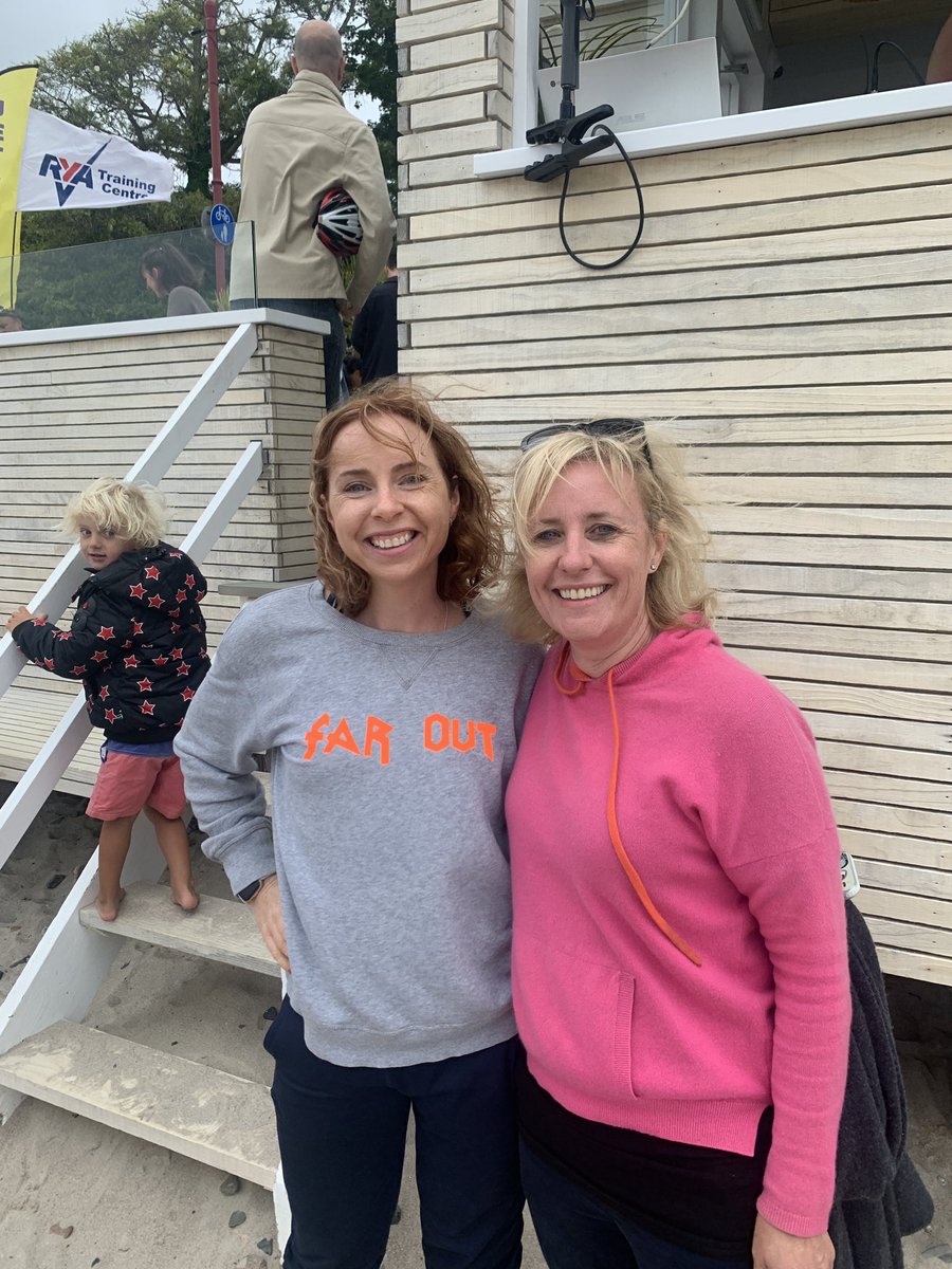 MrChilliTech's tweet image. Awesome morning listening to @VirginRadioUK live from the beach in #jersey  and meeting the team! #virginradio #nudefood over here on holidays and we listen to the show back home, love the Chris Evans morning show 😍👍👍