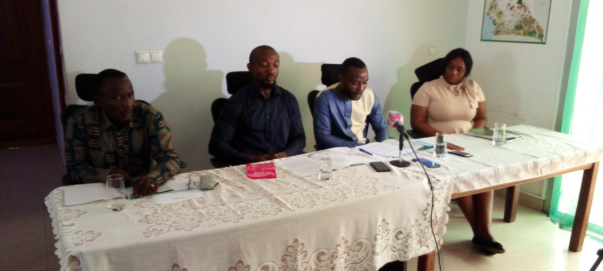 Ebenizerdiki7's tweet image. Green Dévelopment Avocates (GDA) réclame l adoption et la mise en oeuvre d' une stratégie nationale durable de production de l huile de palme au Cameroun afin de résoudre les problèmes environnementaux liés à l exploitation de cette monoculture.