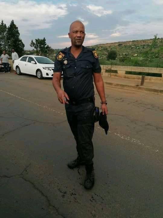Mohlanka wa Morena tweet media