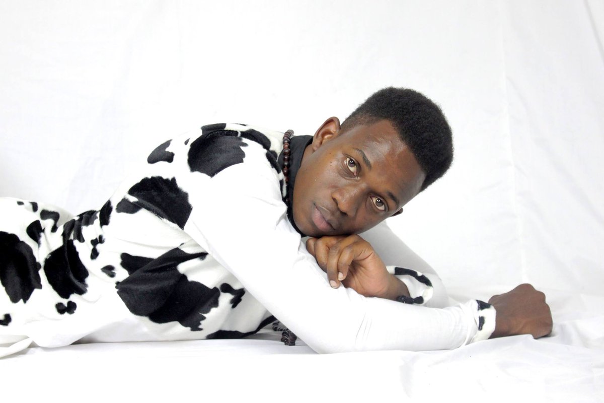 MarvinDeafModel's tweet photo. Keep going; your hardest times often lead to the greatest moments of your life. Keep going. Tough situations build strong people in the end." Marvin Mukuyu Jnr  #tbt #stylebyhimself #mrdeafzim #LegendContinue #beyourself #lockdown2021 #staystayhome #staysafe #goalsetting https://t.co/gMOpDsIUVc