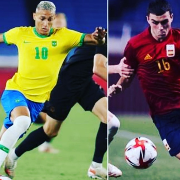 Vamos a por el Oro🏆🥇
Este sábado abrimos mediodía🍻 con motivo de la Final de Futbol⚽ de los JJOO 
España🇪🇸 Brasil🇧🇷
#yosoydevespas🛵<a href="/clubbernier/">Club Bernier</a>