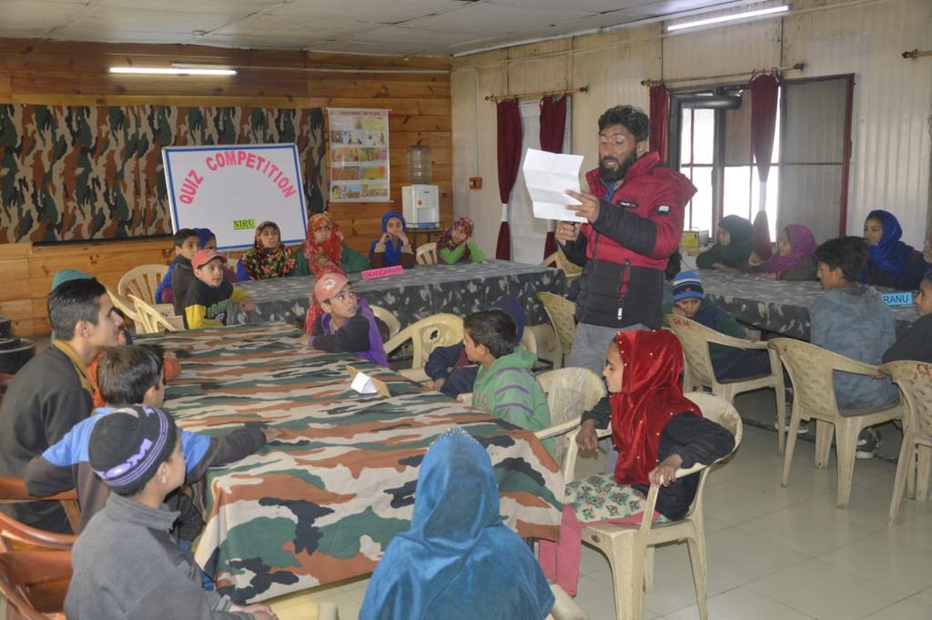 guptapranil's tweet photo. Skill development and knowledge enhancement in Tulail valley....
#YomEumeed
#GreenForKashmir
#WindsOfChange
#KashmirLovesGreen
#RedForKashmir
#KashmirBleedsGreen
#5thAugustBlackDay
#Article370
#SofieKashmir https://t.co/GChvVoAvS5