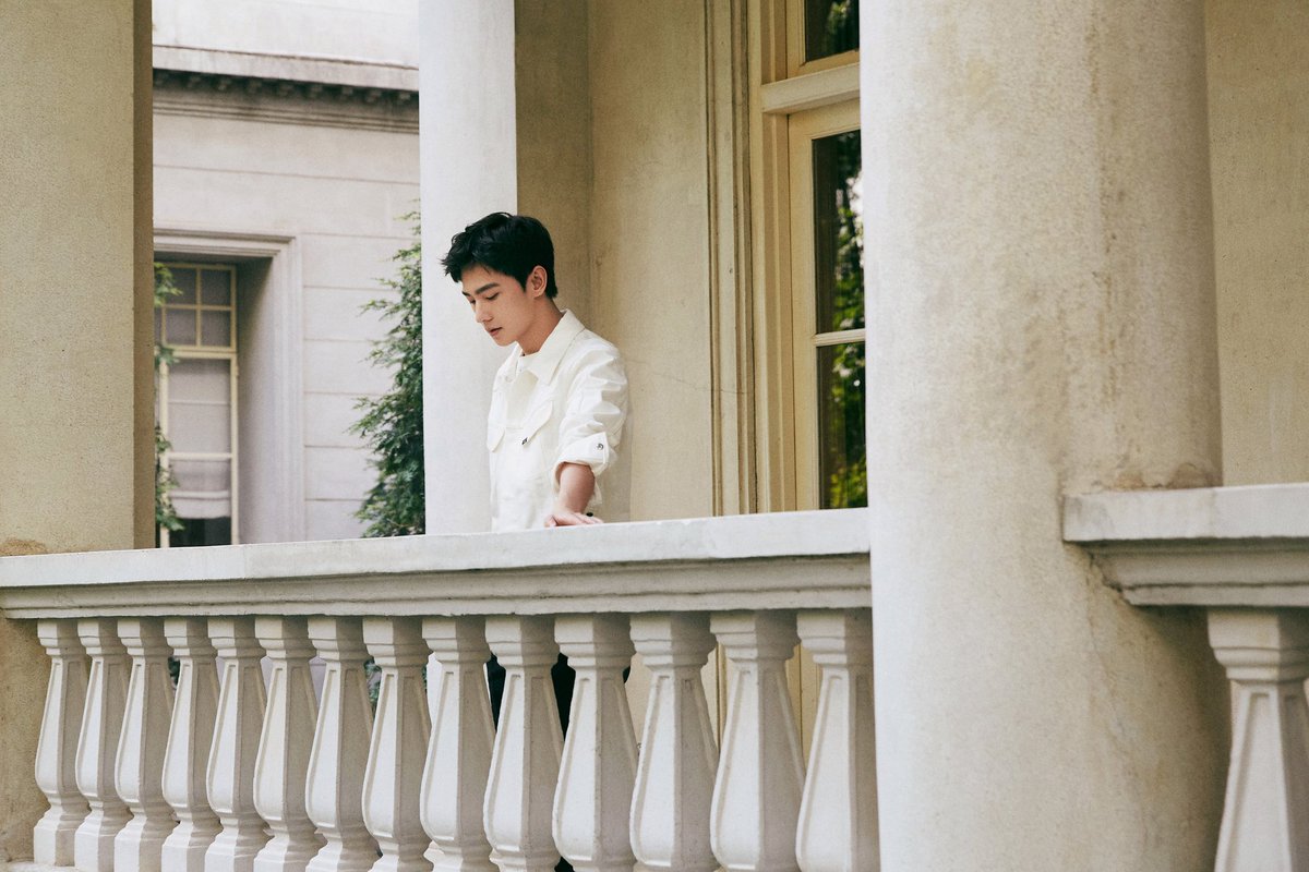 FullTime_YANG's tweet photo. Yang Yang x Dunhill live stream😆😆

หยางทีมอัปเดต
#หยางหยาง #YANGYANG #杨洋 
#YangYang杨洋 https://t.co/QJ5Z0PTFch