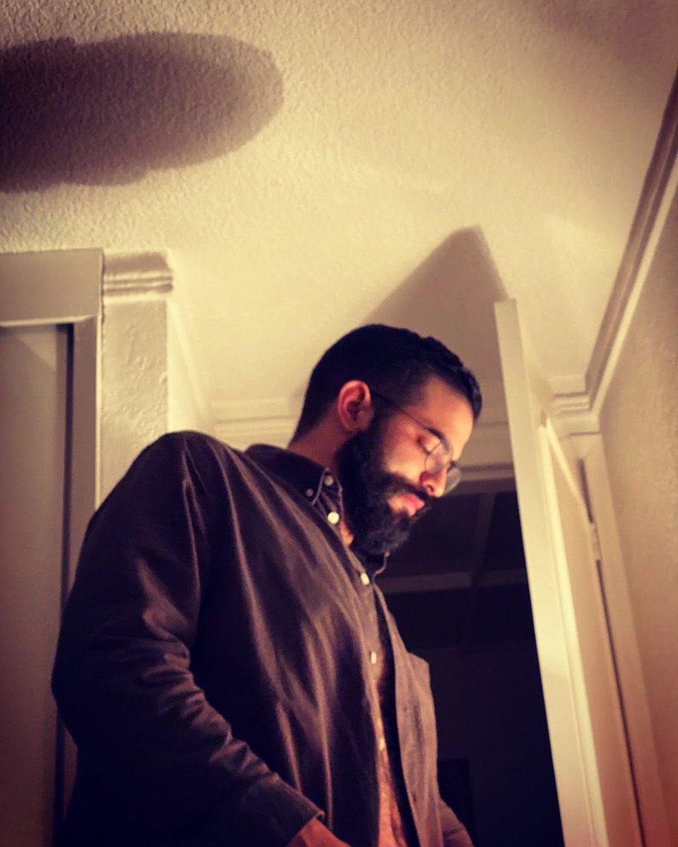 DanielSuzanr's tweet image. Si ves esto, debes retuitear con una selfie donde no sonrías o te cae el SAT