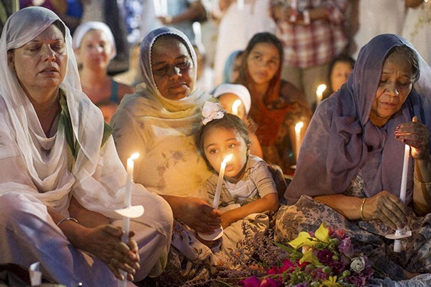 9 years ago today, a white supremacist massacred a Sikh congregation as they worshipped in Oak Creek, Wisconsin.

Take a moment to remember those who lost their lives and the  inspiring resilience of the survivors -- and that ending racism is a matter of life-and-death.